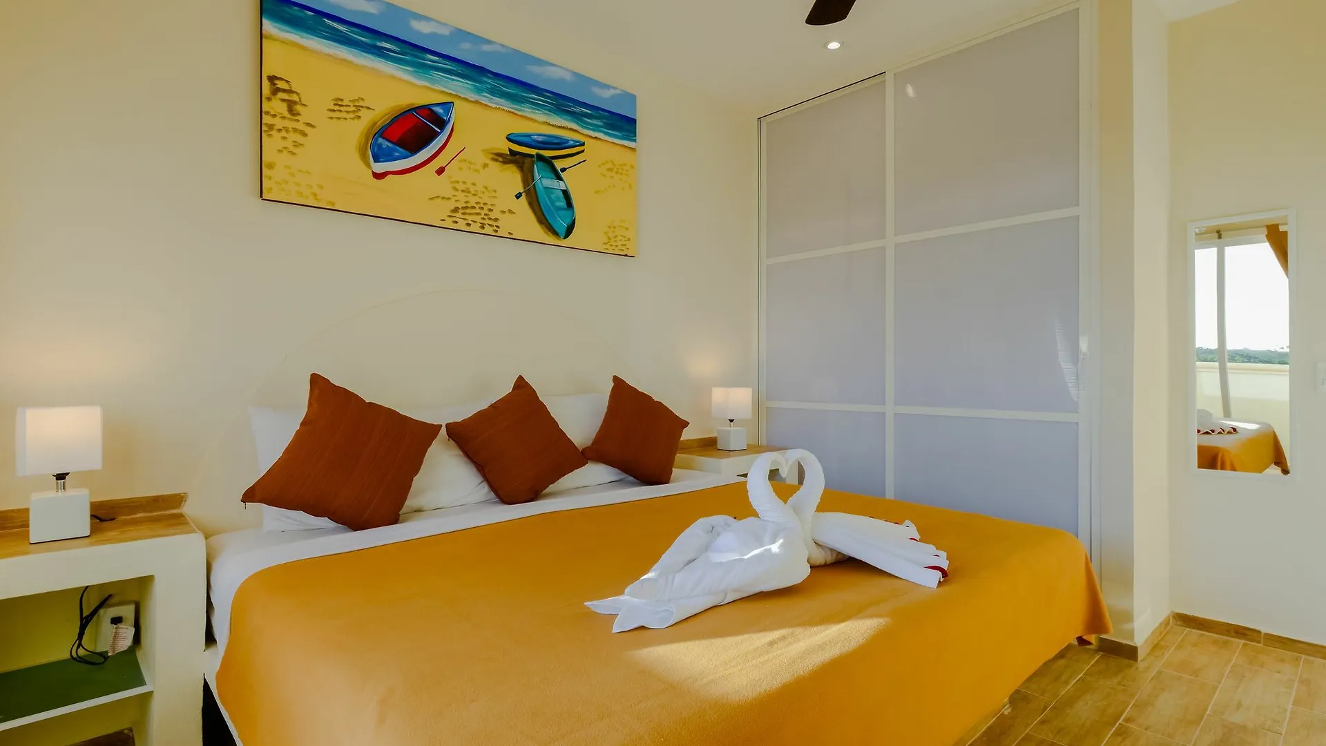 Hotel Casa Del Arbol Condo Playa del Carmen